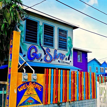 Go Slow Guesthouse Caye Caulker Exterior photo